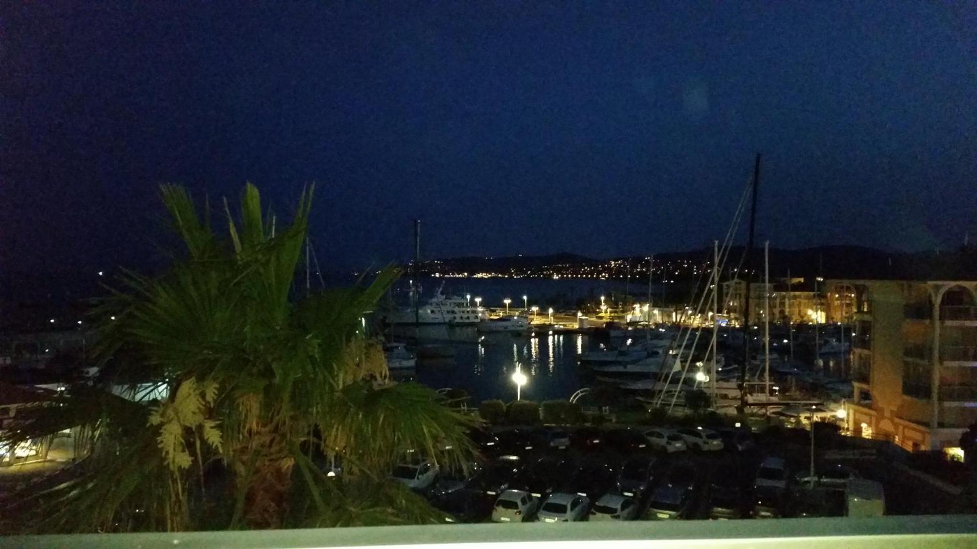 Sublime Vue Mer,Parking,Wifi Fréjus Eksteriør bilde
