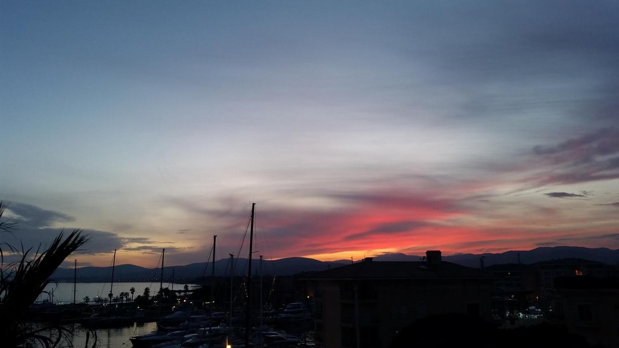 Sublime Vue Mer,Parking,Wifi Fréjus Eksteriør bilde